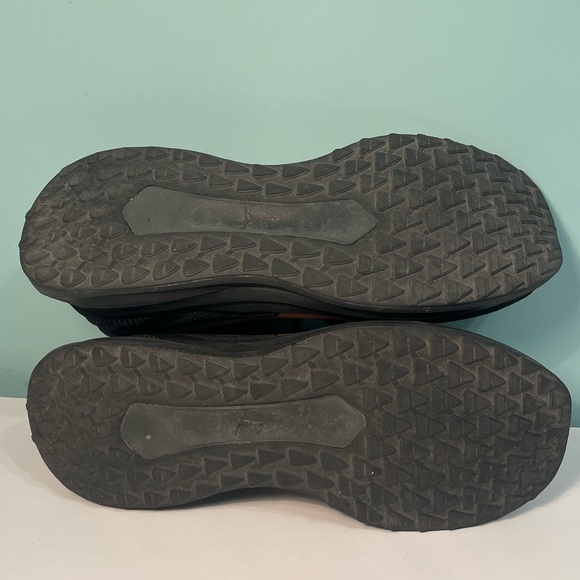 PUMA Twitch Running Black & Rose Gold Size 8.5 - Picture 8 of 8